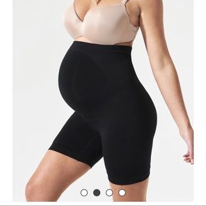 Blanqi maternity girl short